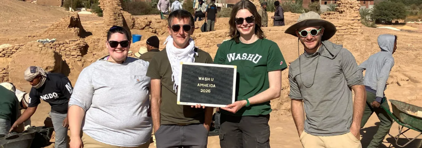 Aravecchia and grad students in Egypt