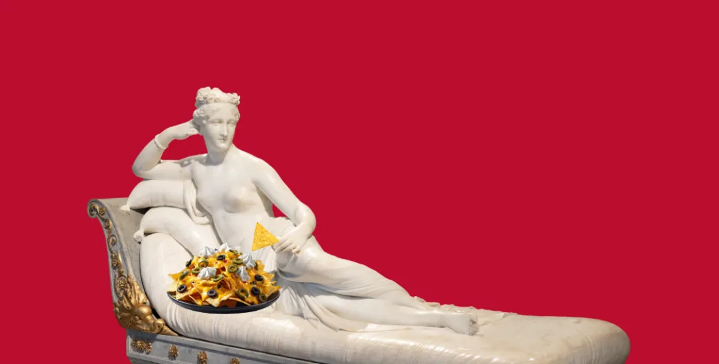 female greek statue eating nachos