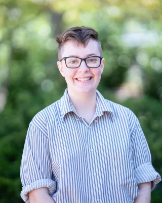 Kamens headshot