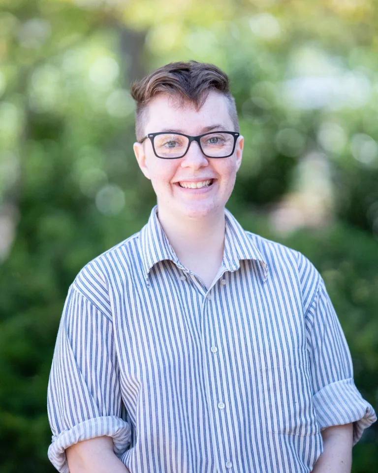 Kamens headshot